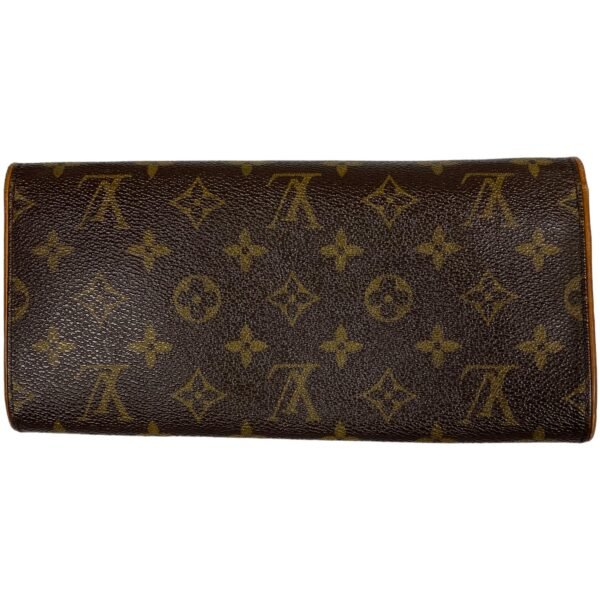 Clutch Luxury Designer By Louis Vuitton  Size: Medium - Image 2