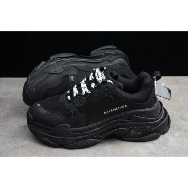 Balenciaga Triple S Black - Image 2