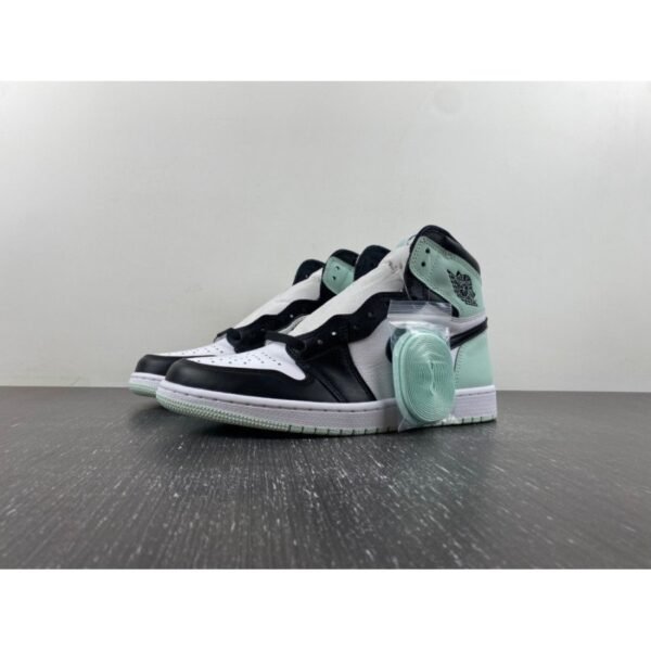 Air Jordan 1 Retro High OG NRG 'Igloo' - Image 2