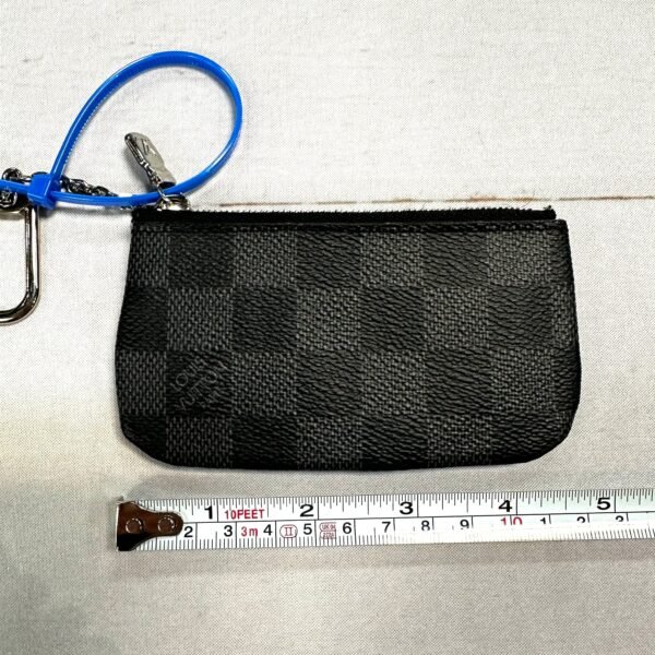 Coin Purse Luxury Designer By Louis Vuitton  Size: Small - Image 4