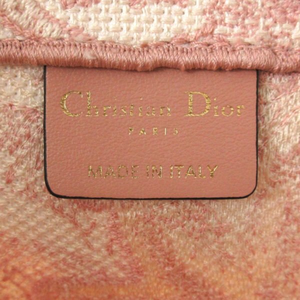 Christian Dior - Image 5