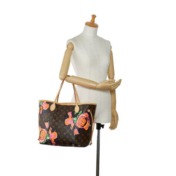 Brown Louis Vuitton Monogram Roses Neverfull MM Tote Bag - Image 9