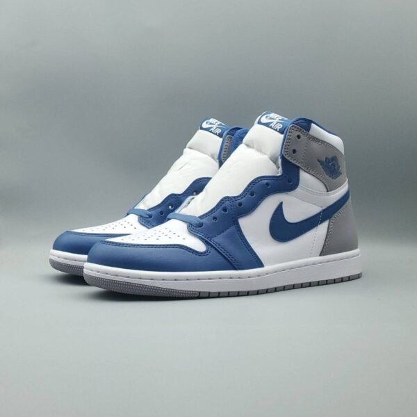 Air Jordan 1 Retro High OG 'True Blue' - Image 2