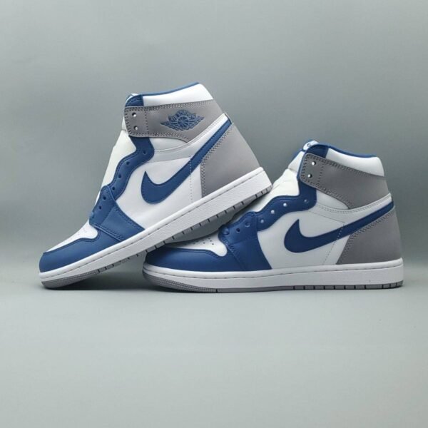 Air Jordan 1 Retro High OG 'True Blue' - Image 5