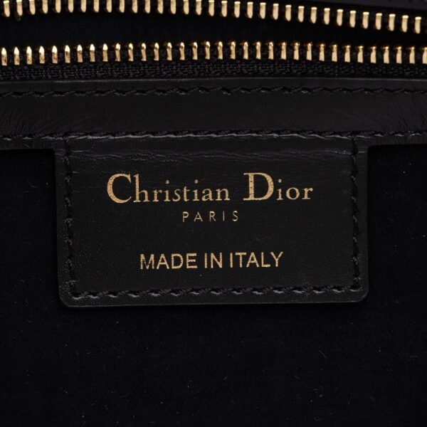 Christian Dior - Image 7