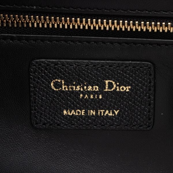 Christian Dior - Image 7