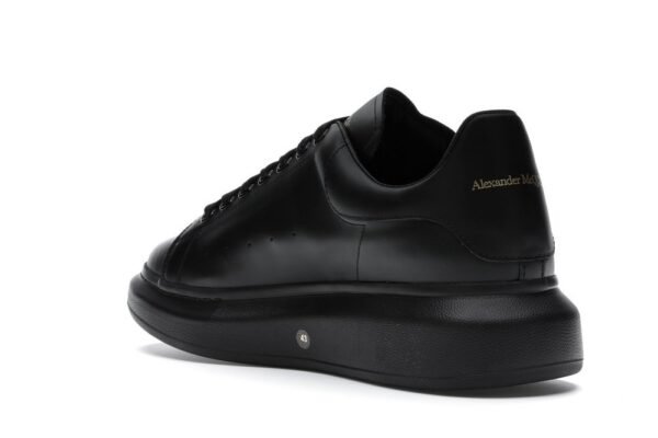 Alexander McQueen Oversized Black - Image 4