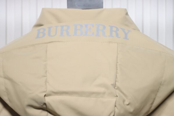 Top Quality Burberry 22FW Hooded Down Jacket Beige - Image 5