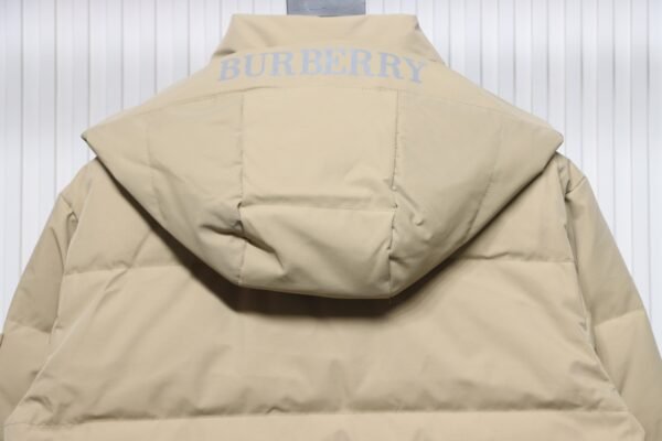 Top Quality Burberry 22FW Hooded Down Jacket Beige - Image 6